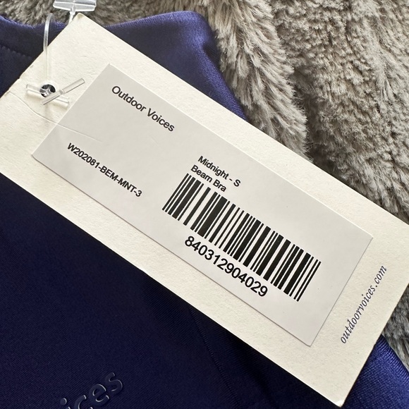 NWT Outdoor Voices Beam Bra in Midnight, size M - Picture 4 of 4